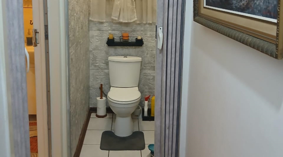 6 Bedroom Property for Sale in Parys Free State
